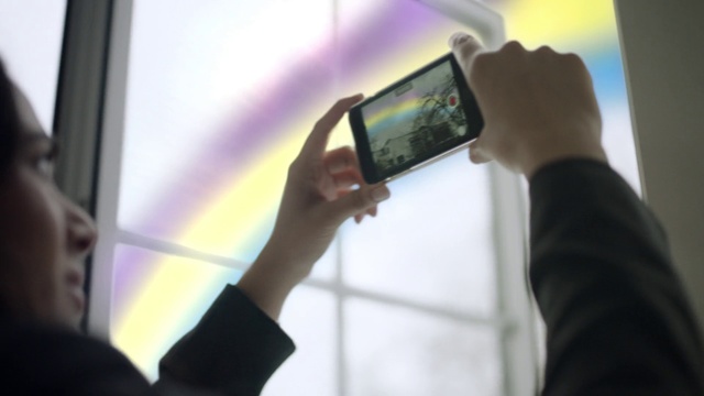 Video Reference: Gadget, Electronic device, Technology, Mobile device, Hand, Screen, Communication Device, Mobile phone, Electronics, Feature phone