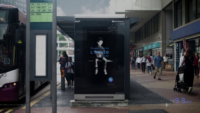 Video Reference: Advertising, Banner, Technology, Building, City, Display advertising, Street, Pedestrian, Facade, Art