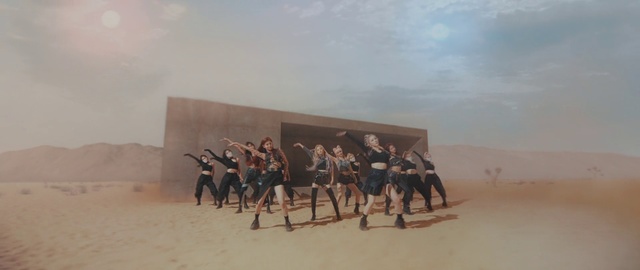 Video Reference: Desert, Natural environment, Landscape, Ecoregion, Sand, Troop, Sahara, Aeolian landform