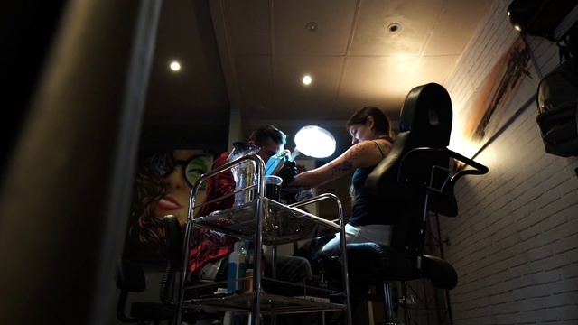 Video Reference: Musician, Music, Performance, Microphone, Musical ensemble, Musical instrument, Performance art, Drums