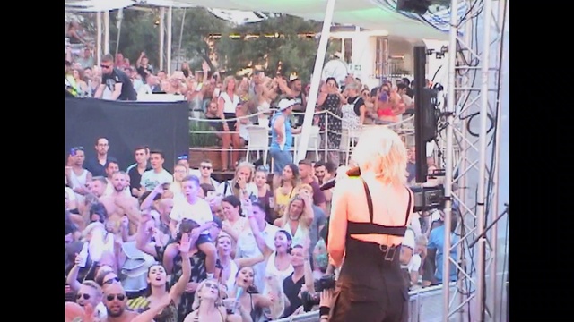 Video Reference: Muscle, Purple, Microphone, Fashion, Leisure, Street fashion, Crowd, Entertainment, People, Performing arts