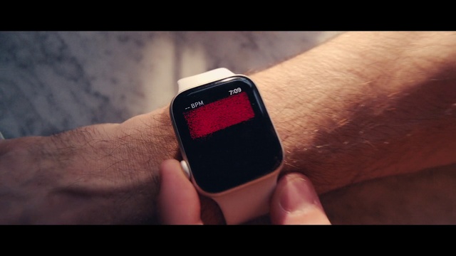 Video Reference: Finger, Wrist, Gadget, Watch, Portable communications device, Electronic device, Technology, Hand, Mobile phone, Material property