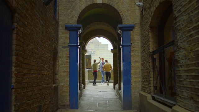 Video Reference: Facade, Symmetry, City, Alley, Road, Column, Walkway, Arcade, Arch, Medieval architecture