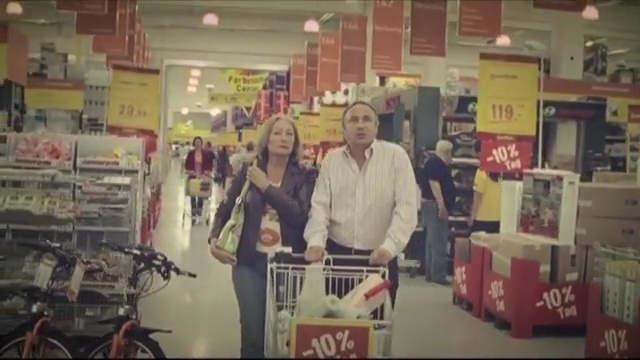 Video Reference: supermarket, retail, shopping, product, grocery store, service, Person