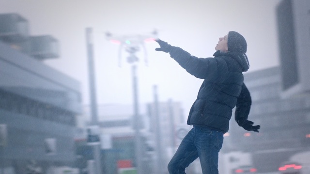 Video Reference: Atmospheric phenomenon, Standing, Sky, Cloud, Haze, Fog, Blizzard