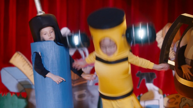 Video Reference: Toy, Figurine, Fun, Action figure, Nutcracker, Costume, Person