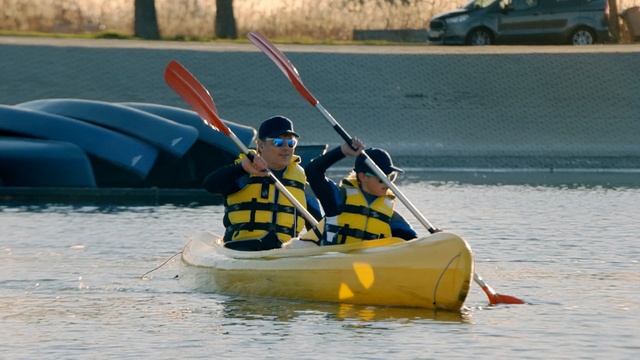 Video Reference: boat, water, oar, water transportation, kayak, kayaking, boats and boating equipment and supplies, vehicle, sea kayak, canoeing