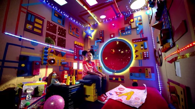 Video Reference: Room, Games, Interior design, Magenta, Building, Neon, Person