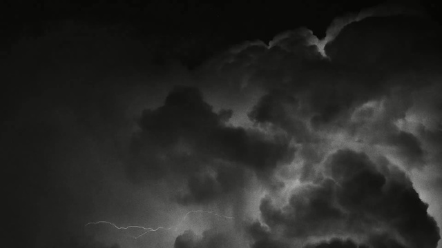 Video Reference: Sky, Cloud, Nature, Black, Atmosphere, Atmospheric phenomenon, Daytime, Monochrome photography, Cumulus, Black-and-white