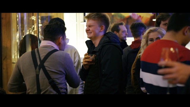 Video Reference: crowd, snapshot, event, interaction, fun, girl, conversation, Person