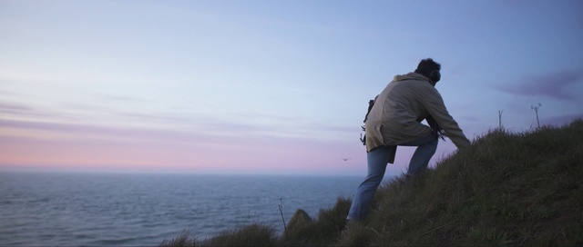Video Reference: Sky, Atmospheric phenomenon, Sea, Horizon, Ocean, Coast, Terrain, Cliff, Cloud, Fun