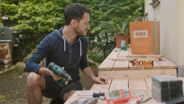 Video Reference: Wood, Table