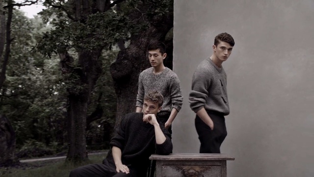 Video Reference: Photograph, Standing, Sitting, Male, Photography, Gentleman, Photo shoot, Conversation, Stock photography, Black-and-white, Person