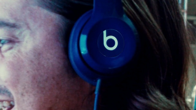 Video Reference: Headphones, Blue, Gadget, Audio equipment, Headset, Close-up, Ear, Eyebrow, Technology, Electronic device