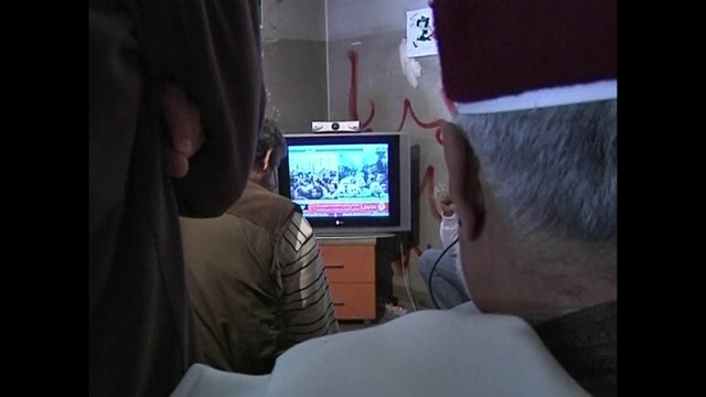 Video Reference: Screen, Skin, Finger, Electronics, Arm, Technology, Display device, Electronic device, Joint, Mouth