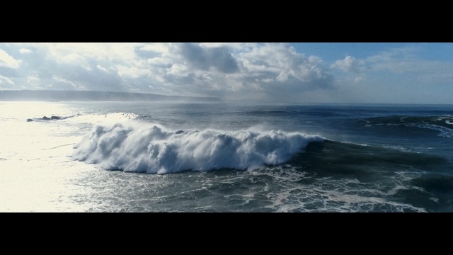 Video Reference: sea, wave, ocean, wind wave, sky, horizon, shore, coastal and oceanic landforms, water, cloud