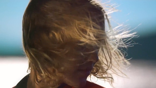 Video Reference: Hair, Face, Hairstyle, Chin, Head, Brown hair, Surfer hair, Long hair, Nose, Layered hair, Person