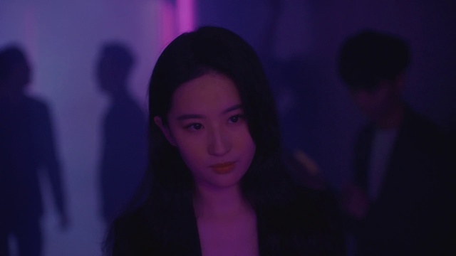 Video Reference: Violet, Blue, Purple, Face, Fun, Light, Electric blue, Magenta, Lip, Pink