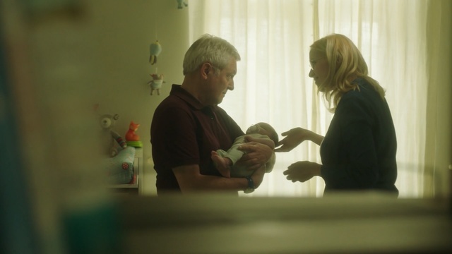 Video Reference: Conversation, Room, Photography, Gesture, Person