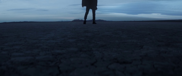 Video Reference: Sky, Horizon, Atmospheric phenomenon, Atmosphere, Ocean, Sea, Calm, Shadow, Landscape, Photography
