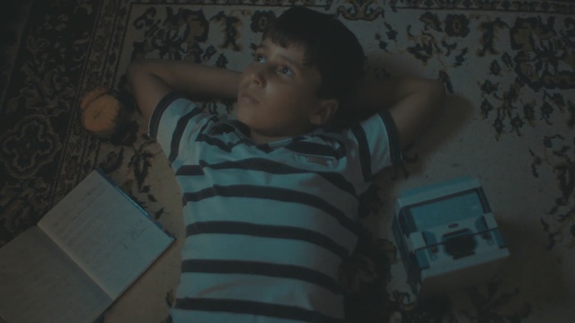 Video Reference: Face, Black, Photograph, Green, Head, Blue, Arm, Cool, Snapshot, Nose