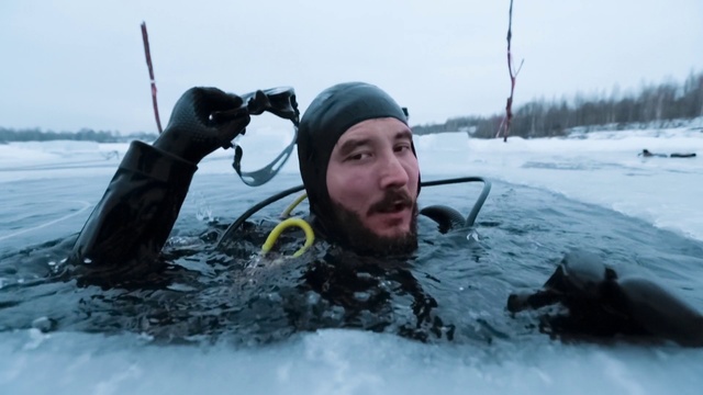 Video Reference: Diving equipment, Wetsuit, Recreation, Dry suit, Scuba diving, Divemaster, Underwater diving, Personal protective equipment, Freediving