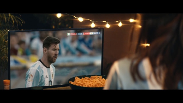 Video Reference: Food, Snack, Cuisine, Dish, Night, Junk food, Media, Street food