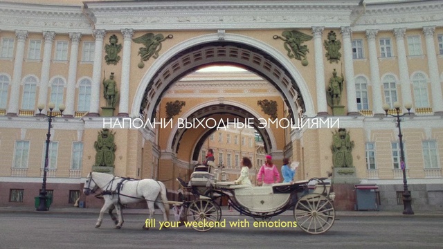 Video Reference: Horse, Wheel, Property, Vehicle, Building, Working animal, Horse and buggy, Window, Horse supplies, Chaise