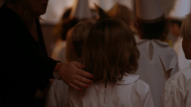 Video Reference: Hair, Hairstyle, Long hair, Brown hair, Ceremony, Event, Ritual, Child, Back