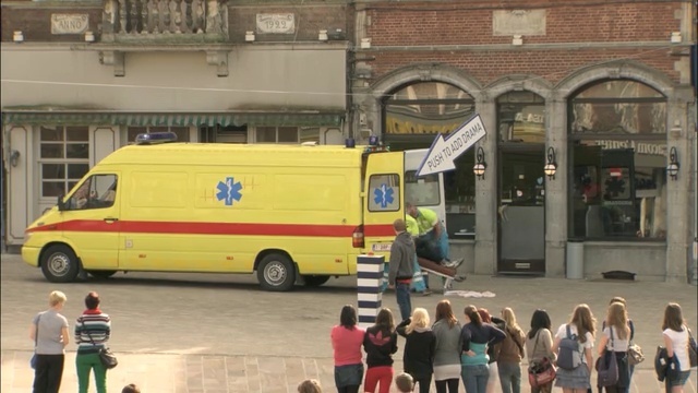 Video Reference: motor vehicle, vehicle, transport, mode of transport, car, emergency vehicle, van, emergency service, commercial vehicle, metropolitan area