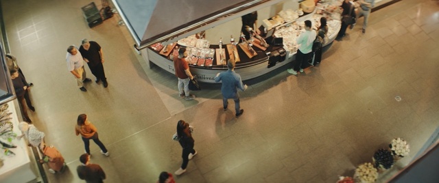 Video Reference: Shopping mall, Tourist attraction, Building, Crowd, Museum, Person