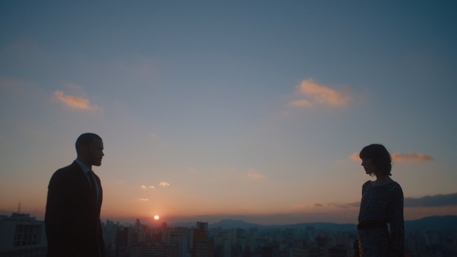 Video Reference: Sky, Photograph, Cloud, Horizon, Atmospheric phenomenon, Evening, Sunset, Sunrise, Standing, Morning