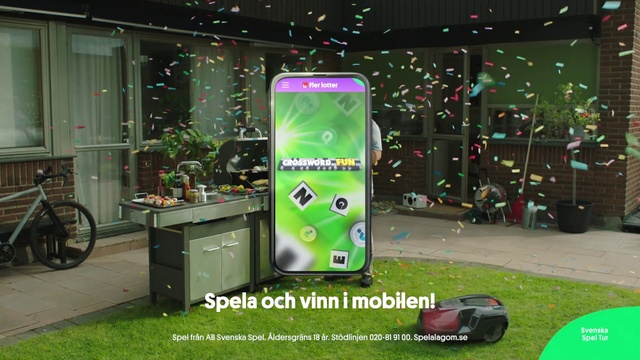 Video Reference: Green, Technology, Grass, Lawn, Electronic device, Games, Screenshot, Machine, Plant, Play