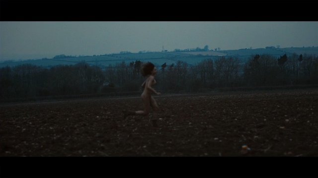 Video Reference: sky, photograph, nature, atmosphere, darkness, light, screenshot, morning, photography, geological phenomenon