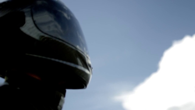 Video Reference: Sky, Daytime, Cloud, Photography, Atmosphere, Air travel, Architecture, Sunlight, Reflection, Cumulus