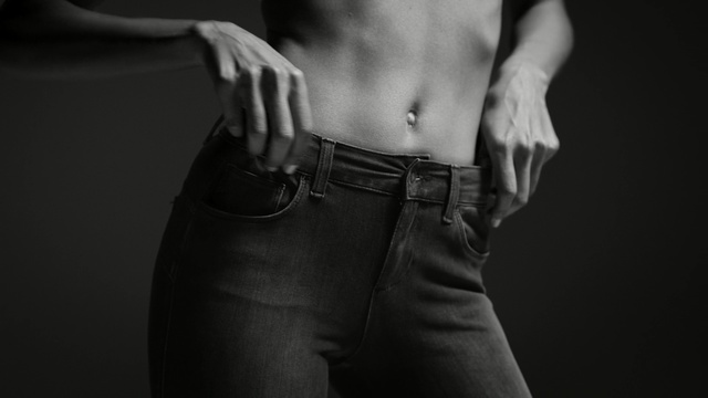 Video Reference: black, photograph, black and white, monochrome photography, photography, monochrome, shoulder, abdomen, joint, muscle