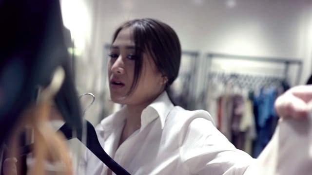 Video Reference: Black hair