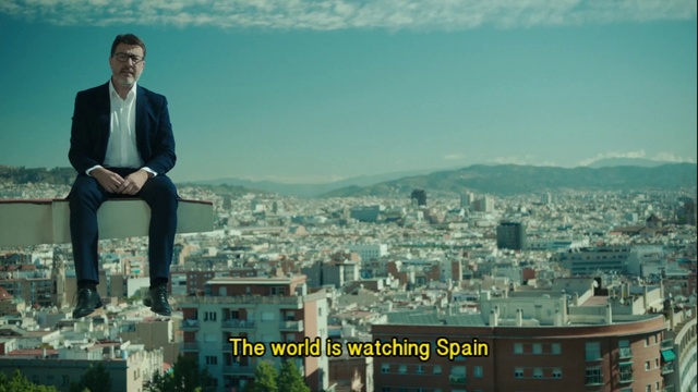 Video Reference: Urban area, Metropolitan area, Landmark, Metropolis, Cityscape, City, Daytime, Human settlement, Sky, Tower block