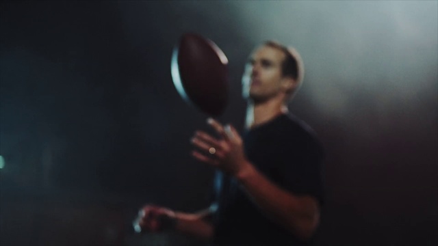 Video Reference: Performance, Tennis, Fun, Racket, Music artist, Performing arts, Singer, Racquet sport, Singing, Musician