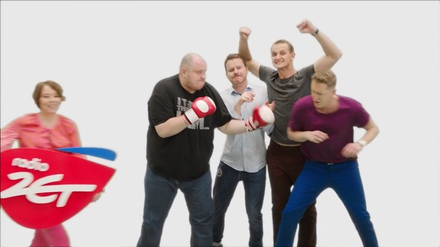 Video Reference: Social group, Youth, Community, Fun, Team, Event, Cheering, Gesture, Person