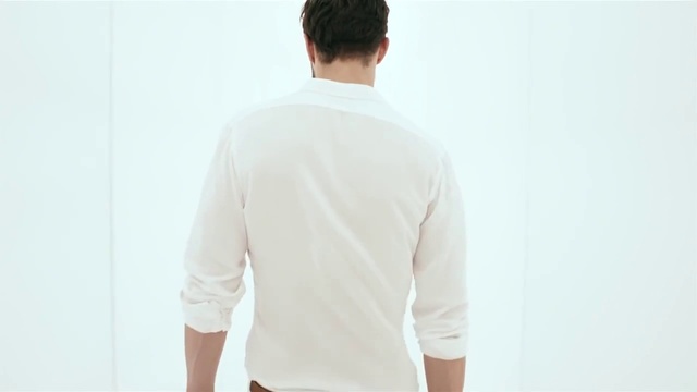 Video Reference: White, Clothing, Sleeve, Collar, Shoulder, Neck, Outerwear, T-shirt, Long-sleeved t-shirt, Arm