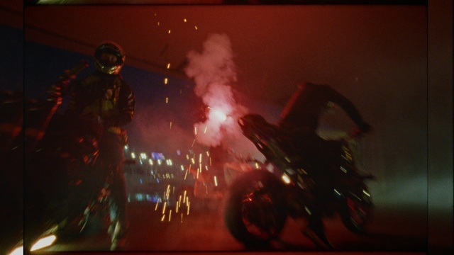 Video Reference: entertainment, darkness, event, performance, concert, performance art, rock concert, night, smoke, midnight