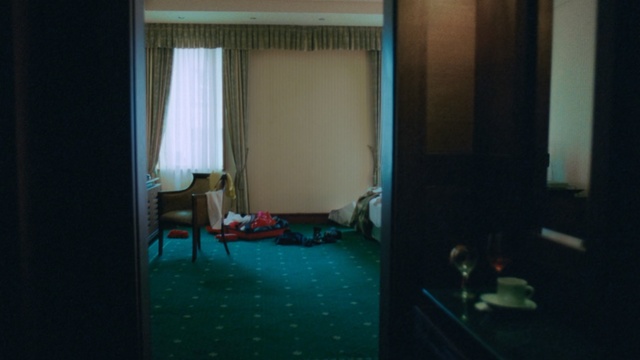 Video Reference: Room, Property, Bed, Furniture, Interior design, House, Building, Floor, Suite, Bedroom