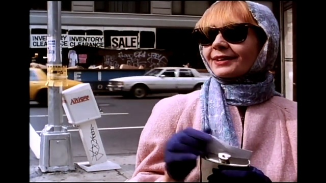 Video Reference: Eyewear, Sunglasses, Glasses, Cool, Snapshot, Automotive design, Mode of transport, Vision care, Photography, Mid-size car