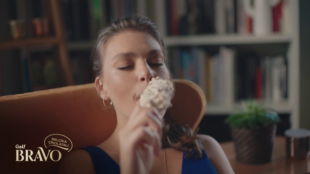 Video Reference: Photograph, Skin, Beauty, Lip, Photography, Summer, Smile, Headpiece, Leisure, Vacation