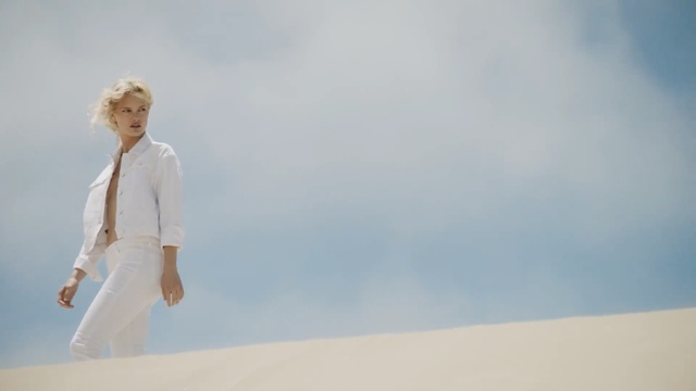 Video Reference: white, sky, cloud, vacation, summer, aeolian landform, desert, landscape, sand, girl, Person