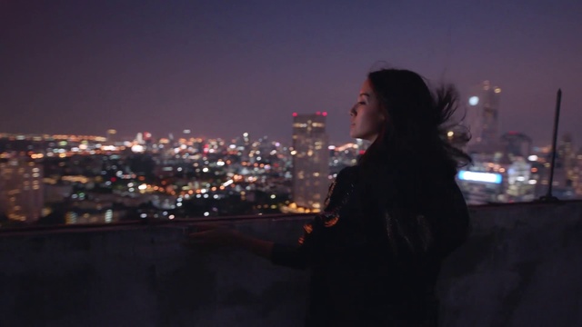 Video Reference: Night, Urban area, City, Metropolitan area, Sky, Cityscape, Human settlement, Skyline, Beauty, Lighting