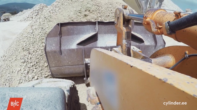 Video Reference: Construction equipment