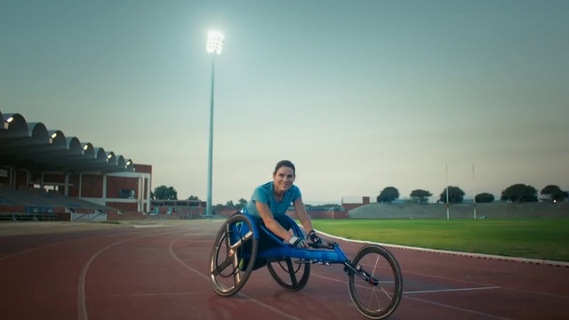 Video Reference: Sports, Disabled sports, Wheelchair racing, Wheelchair sports, Vehicle, Wheelchair, Recreation, Recumbent bicycle, Individual sports