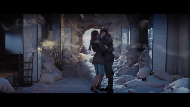 Video Reference: Photograph, Snapshot, Darkness, Human, Digital compositing, Photography, Screenshot, Movie, Scene, Winter